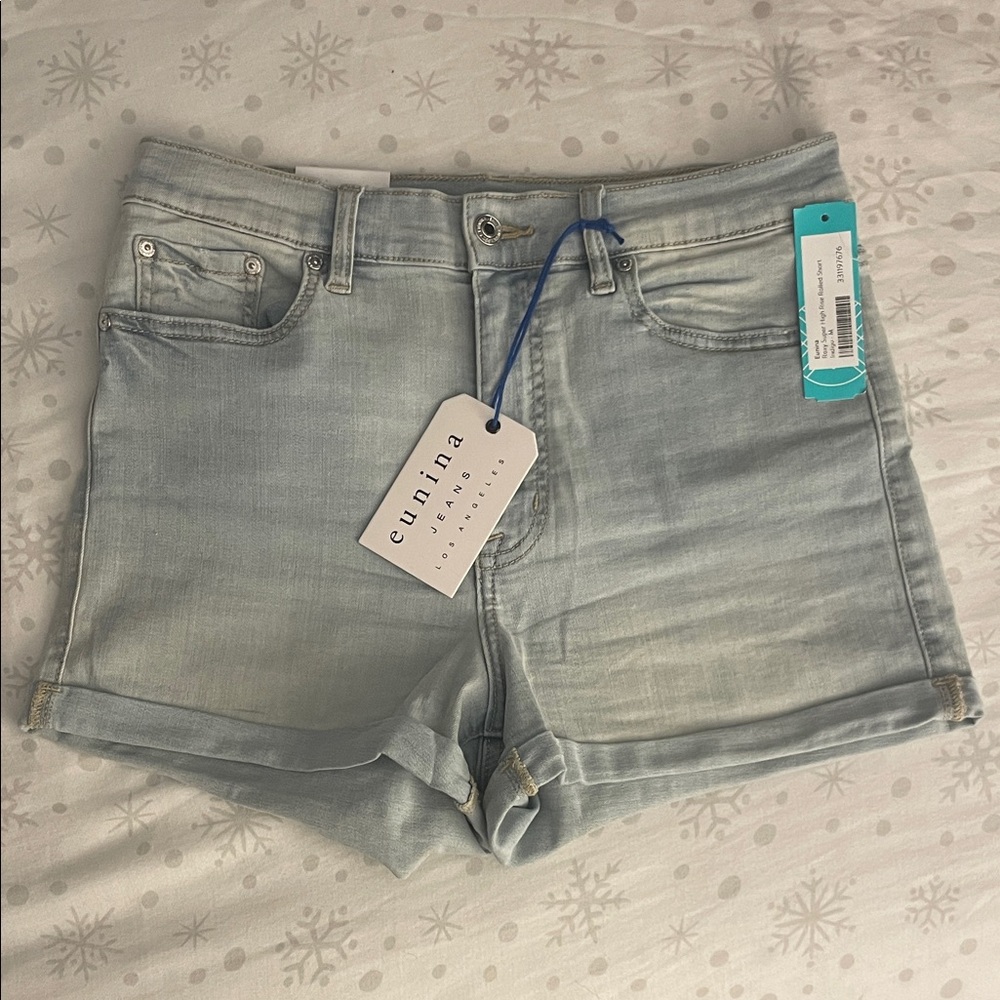NEW Women’s Eunina Roxy Super High Rise Rolled Short, Size Medium